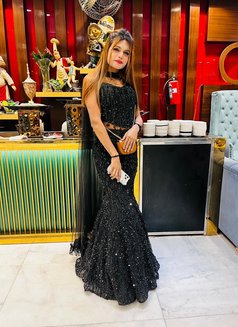 Ishika - Transsexual escort in Noida Photo 13 of 15