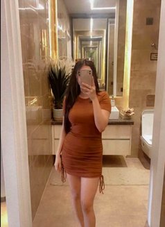 Ishika,🦋 Real Meet & Cam Service - puta in Mumbai Photo 1 of 1
