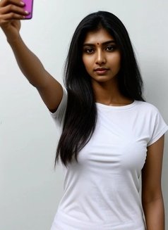 Ishika Saini - escort in Kolkata Photo 3 of 4