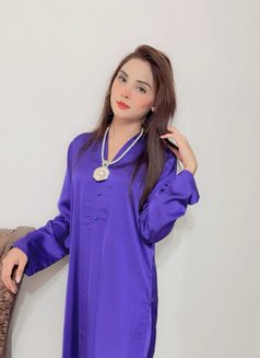 Radhika 🦋 - escort in Abu Dhabi Photo 1 of 2