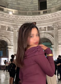Ishita, 20 Year Old, 100% Real GFE - companion in Kolkata Photo 4 of 6
