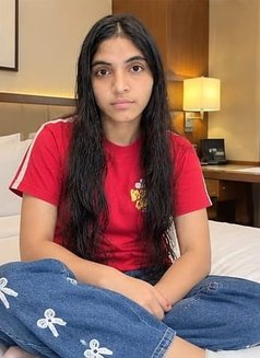 Ishita Genuine Service 24×7 Goa - puta in Candolim, Goa Photo 3 of 5