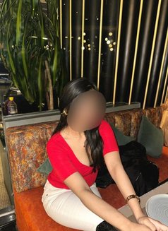 Ishita Cam Sho W Real Meet With sex chat - escort in Chandigarh Photo 9 of 13