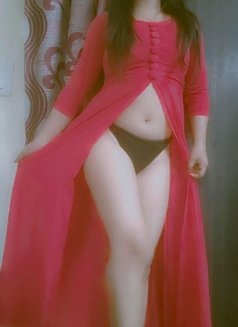 Ishita Gupta - escort in Bangalore Photo 3 of 5