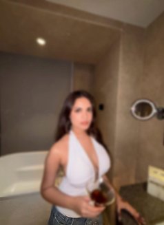 𝗡𝗼 𝗜𝗻𝗰𝗮𝗹𝗹 𝗴𝗲𝗻𝘁𝗹𝗲𝗺𝗮𝗻 - escort in Mumbai Photo 4 of 8