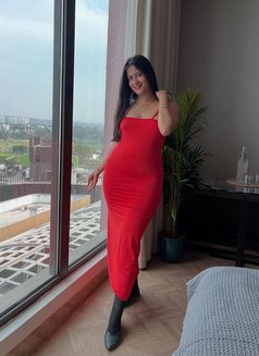 Ishita - puta in Pune Photo 1 of 6