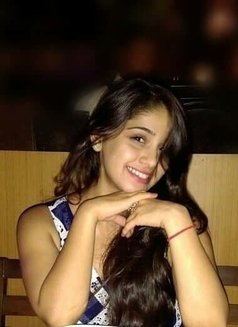 Ishita Khanna - escort in Gurgaon Photo 3 of 3