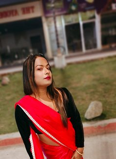 Ishita Roy - masseuse in Vadodara Photo 26 of 26