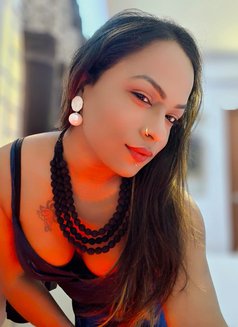 Ishita Roy - Transsexual escort in Kolkata Photo 26 of 30