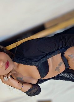 Ishita Roy - Transsexual escort in Kolkata Photo 27 of 30