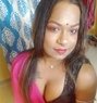 Ishita Roy - Transsexual escort in Kolkata Photo 1 of 14
