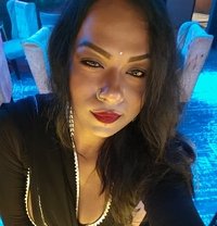 Ishita Roy - Transsexual escort in Kolkata