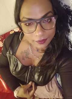 Ishita Roy - Acompañantes transexual in Kolkata Photo 6 of 9