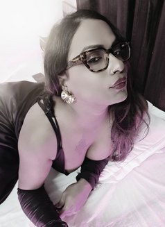 Ishita Roy - Acompañantes transexual in Mumbai Photo 14 of 17