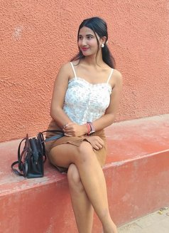 Ishita Roy, real meetings cash payment - escort in Kolkata Photo 7 of 9