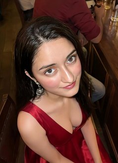 Ishita Vip Model Near Hamdan - escort in Abu Dhabi Photo 2 of 5