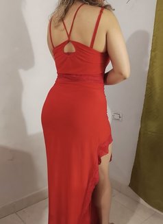 Ishraq - escort in Cairo Photo 3 of 3