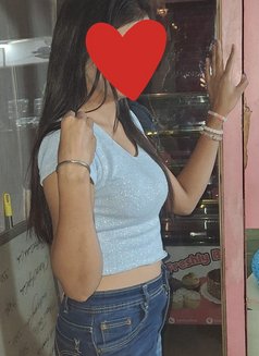 Payal Indipendent work nd CAM 24/7 avail - escort in Noida Photo 7 of 7