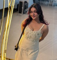 Ishu - escort in Bali Photo 1 of 2