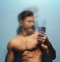 Ishu - Male escort in New Delhi