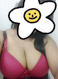 Ishu Jayawardhane Cam - escort in Colombo Photo 15 of 15