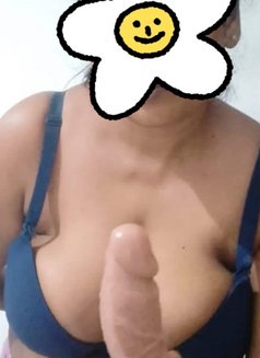 Ishu Jayawardhane. Meet .cam - escort in Colombo Photo 14 of 16