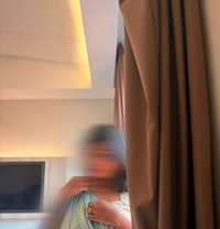 Aishu GFE independent Tamil Girl Dxb - puta in Dubai