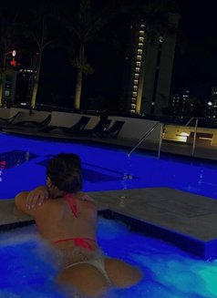 Isini Part Girl - escort in Frankfurt Photo 1 of 3