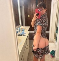 Isla - escort in Singapore