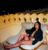 Island Babe - puta in Dubai Photo 5 of 27