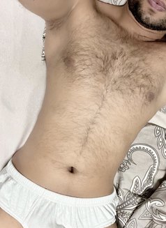 Night King - Acompañantes masculino in Dhaka Photo 13 of 16