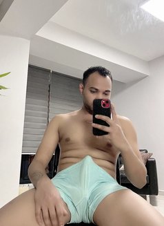 Night King - Acompañantes masculino in Dhaka Photo 15 of 16