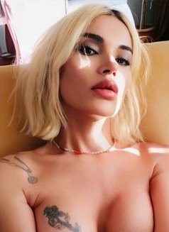 İsra istanbuş - Transsexual escort in İstanbul Photo 13 of 16