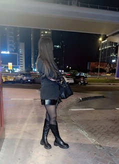 Israa - escort in Dubai Photo 5 of 8