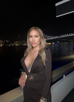 İstanbul TS Nazli XXL - Transsexual escort in Ankara Photo 25 of 25