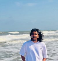 Isuru - Acompañantes masculino in Kandy