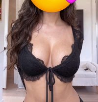 Its model❣️ real meet cam session - escort in New Delhi Photo 2 of 15