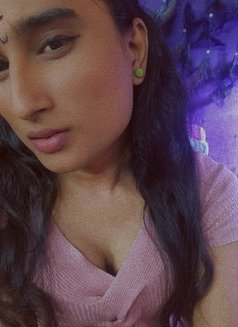 It's Baby Doll Indhu - Transsexual escort in Chennai Photo 4 of 5