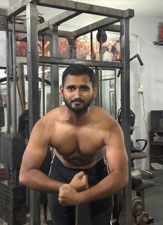 Lucifer - Acompañantes masculino in New Delhi Photo 8 of 8