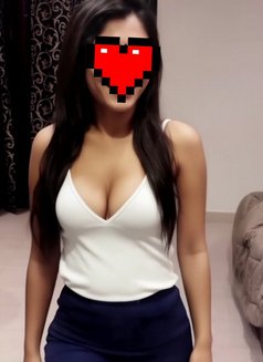 IT'S Eva, HERE IM NEW INDEPENDENT GIRL - escort in New Delhi Photo 2 of 4