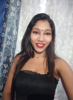 Eva cam show & real meet independent - puta in New Delhi Photo 2 of 11