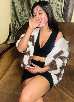 Eva cam show & real meet independent - puta in New Delhi Photo 10 of 11