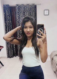It's Eva, independent girl I'm new hare - puta in New Delhi Photo 1 of 4