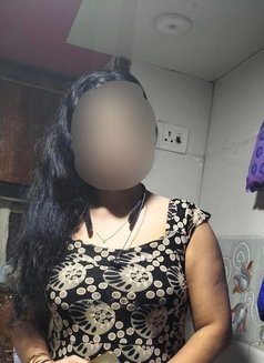 It's Genuine Independent Girl - Acompañantes masculino in Pune Photo 1 of 2