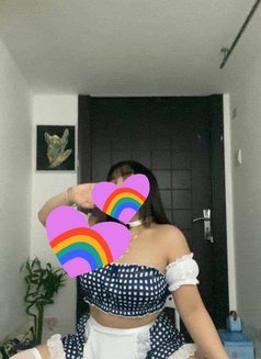 It's me Apple just arrived Naughty Girl - puta in Mumbai Photo 3 of 4