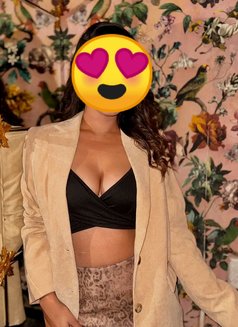 It's Me Bhumika❣️cam Session & Real Meet - escort in New Delhi Photo 11 of 16