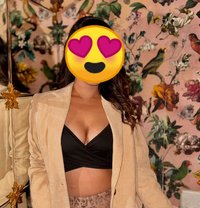 Its Me Bhumika❣️cam Session & Real Meet - puta in New Delhi Photo 11 of 16