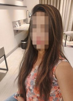 it's Me Model independent Meet Cam🤍 - escort in Hyderabad Photo 3 of 3