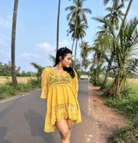 ꧁🧿Its Mohini 🦋 Cam Show & Meet꧂ - escort in Bangalore