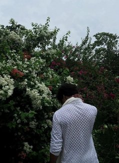 Mr.Midnight (no advance) - Acompañantes masculino in Mumbai Photo 2 of 5